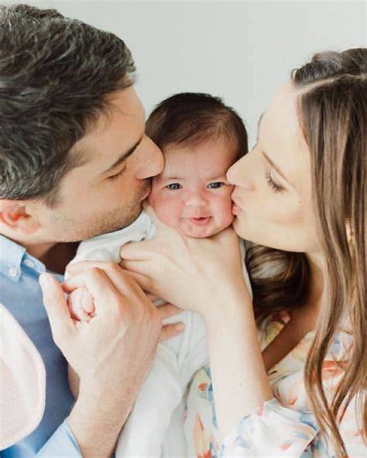 Alicia Menendez Welcomes Baby Daughter!