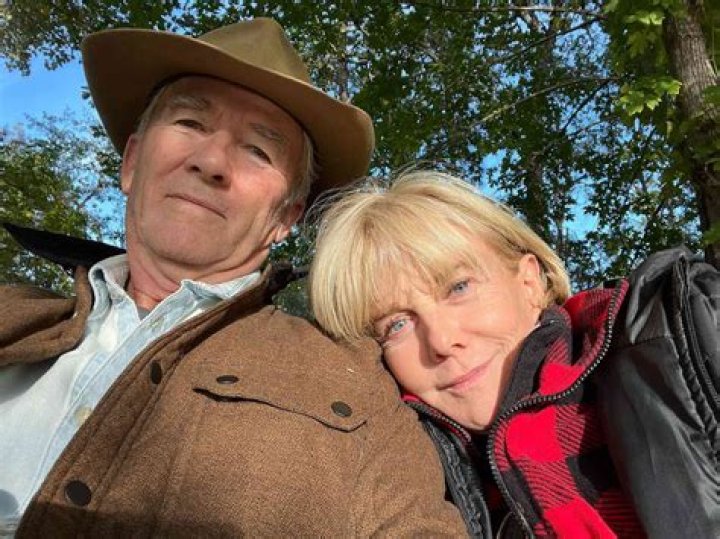 All About Linda Purl: Uncovering Her Marital Status