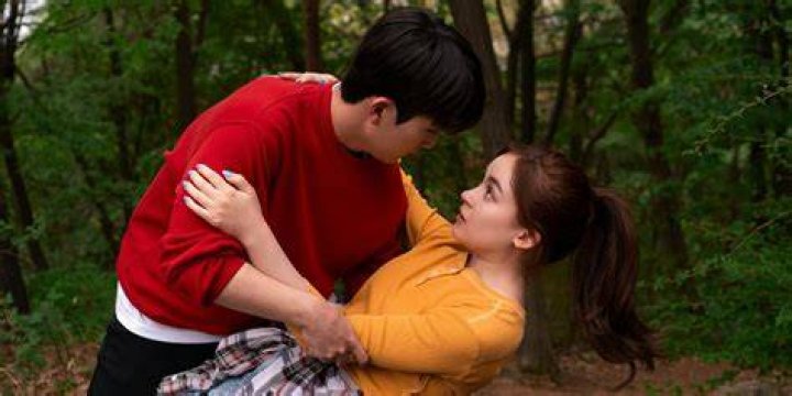 Anna Cathcart's Relationships: Exploring The Actress's Love Life