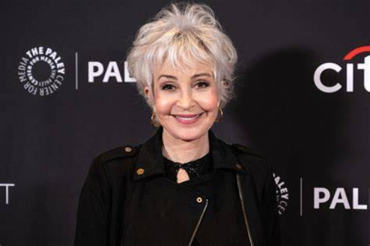 Annie Potts' Staggering Net Worth: A Hollywood Icon's Financial Success