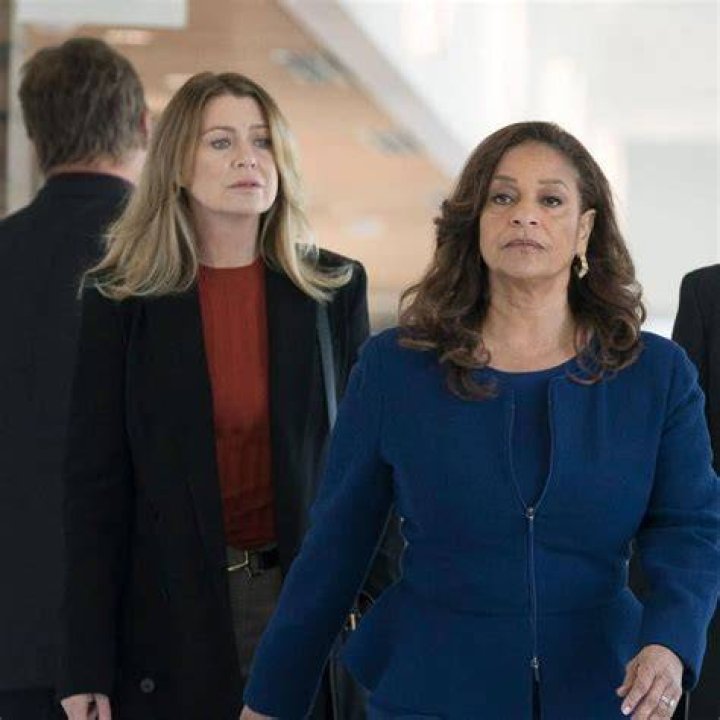 Are Ellen Pompeo And Sandra Oh Still Friends: The Unbreakable Bond
