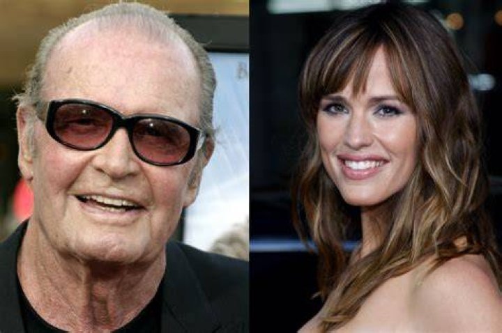 Are Jennifer Garner And James Garner Related?