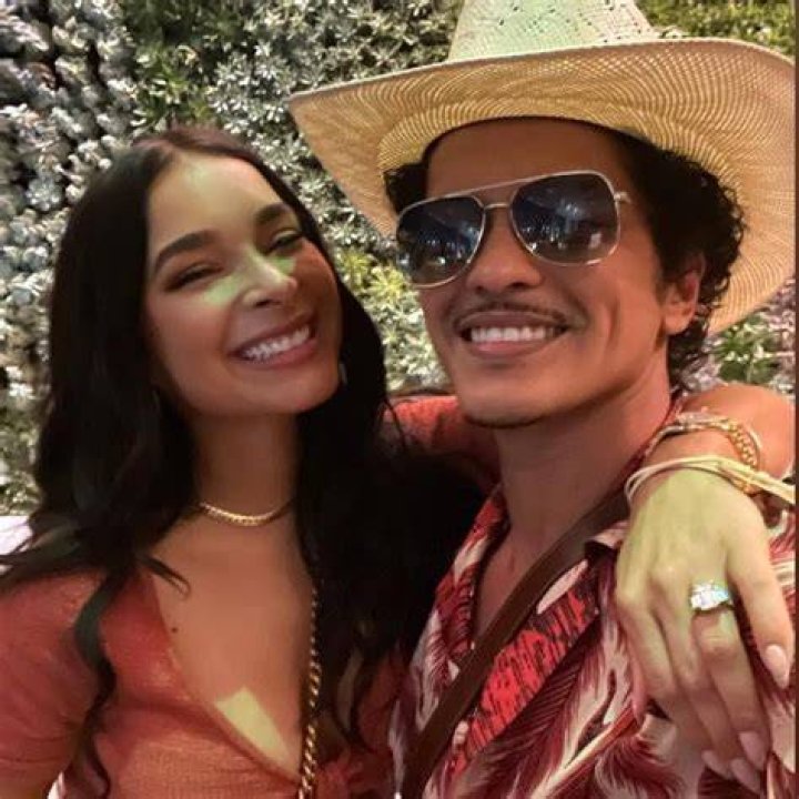 Bruno Mars's Married Life: Meet His Wife And Adorable Family