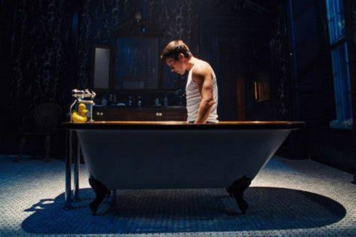 Captivating Saltburn Bathtub Scene: Unveiling Cinematic Magic