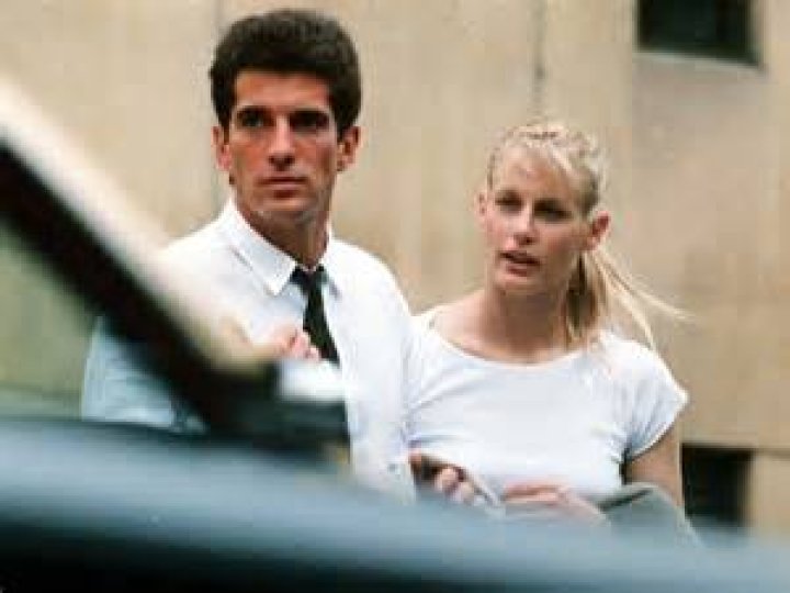 Complete History Of Daryl Hannah's Marriages