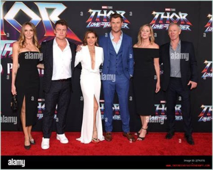Craig Hemsworth: The Unsung Hero Of The Hemsworth Family
