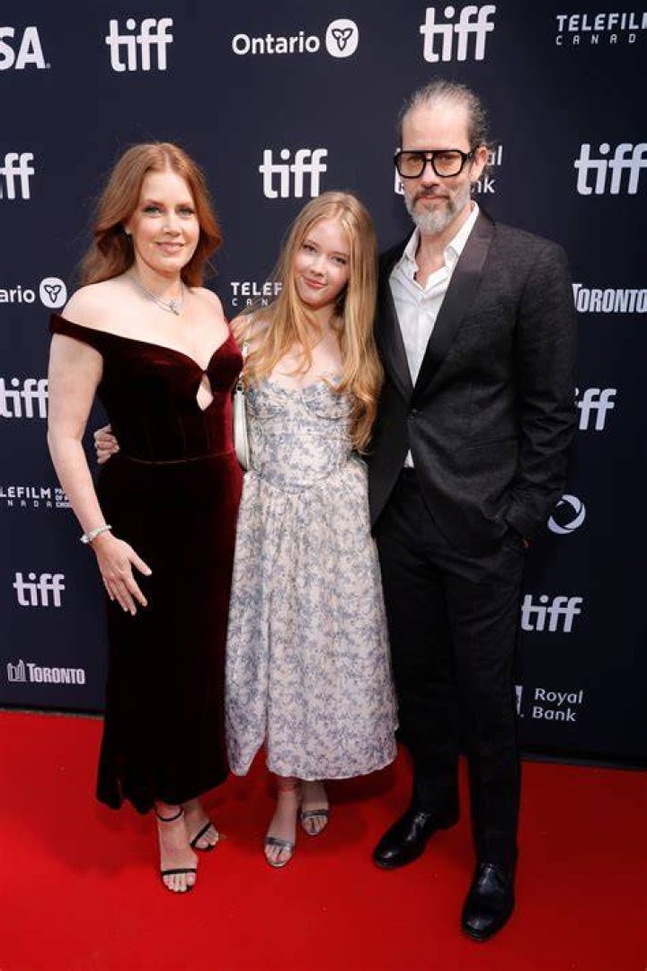 Discover Amy Adams: Net Worth, Husband, And Life Beyond Stardom
