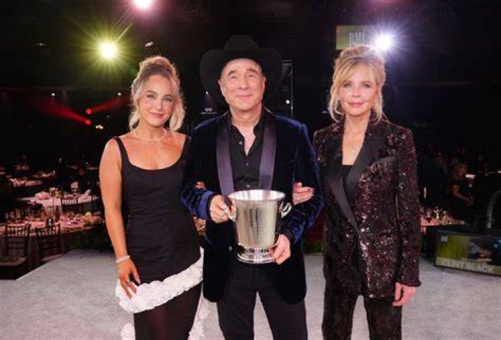 Discover: Clint Black's Daughter's Age Unveiled