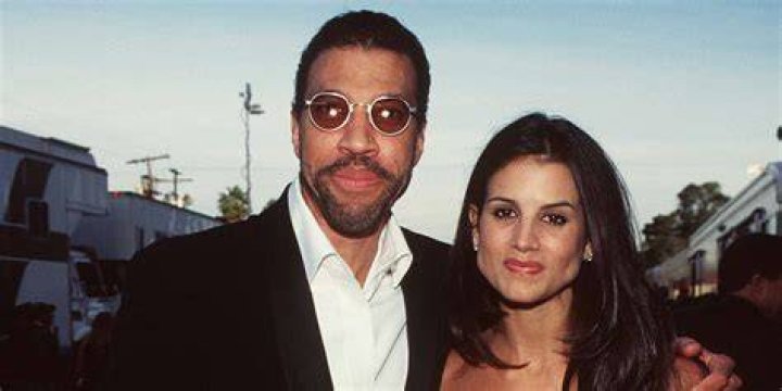 Discover Lionel Richie's Beloved Wife: Uncover Their Unbreakable Bond
