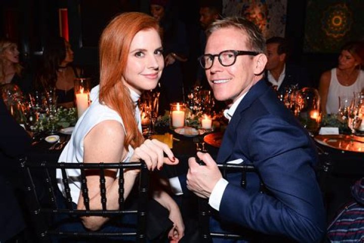 Discover The Husband Of Sarah Rafferty: Relationship And Family Insights