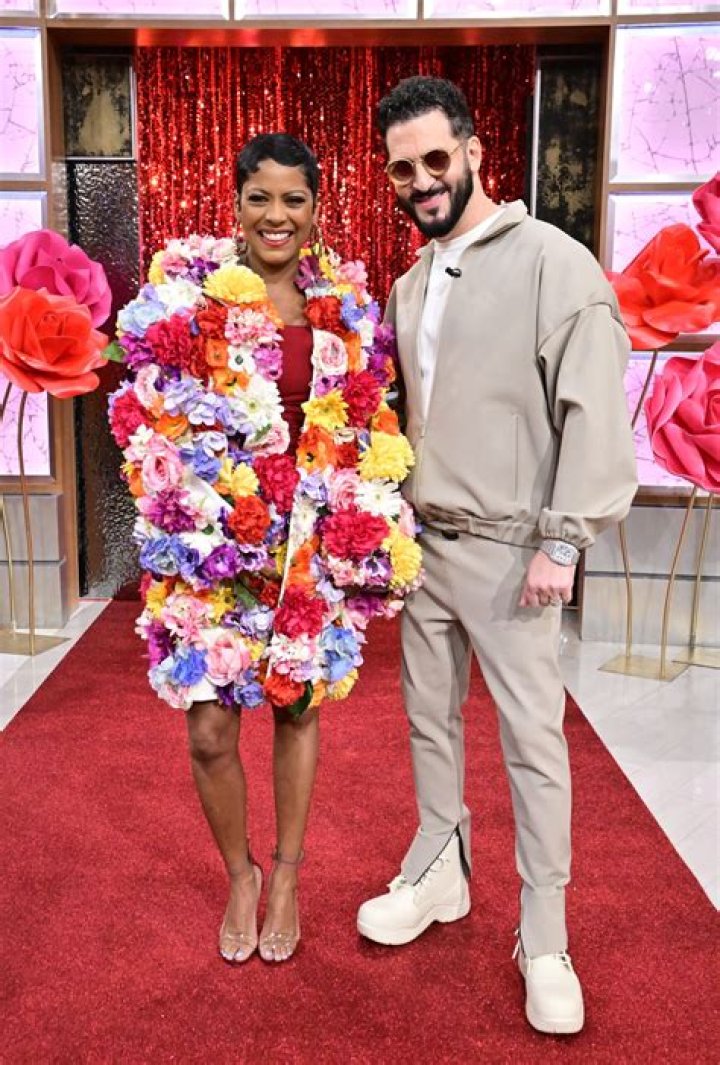 Discover The Intimate Life Of Jon B: A Peek Into His Marital Status
