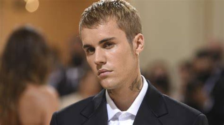 Discovering Justin Bieber's Age