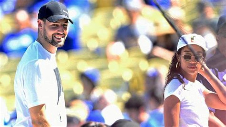 Dive Into Klay Thompson's Love Life: Unveiling His Girlfriend And Their Bond