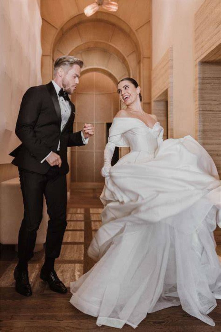 Dive Into The Enchanting World Of Lauren Daigle's Wedding Pictures
