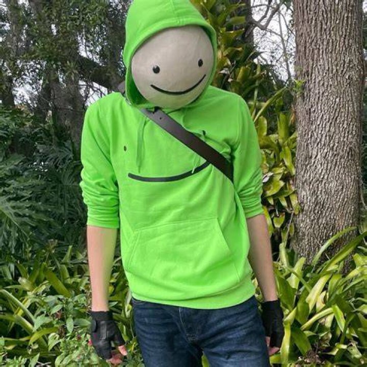DreamWasTaken Height, Weight, Net Worth, Age, Birthday, Wikipedia, Who, Nationality, Biography ·