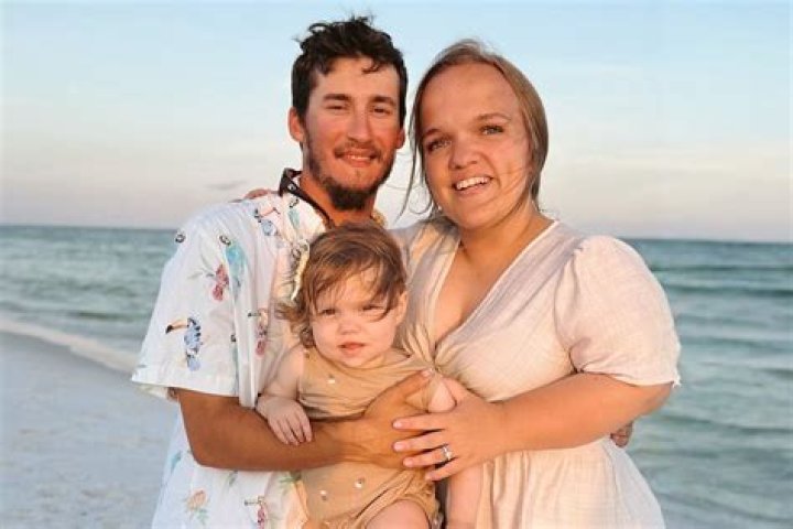 Elizabeth Johnston And Brice Bolden Baby: A Little Person