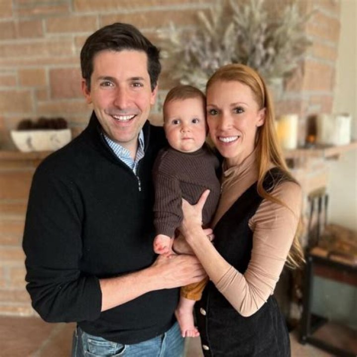 Evangeline Morphos Biography, Age, Height, Husband, Net Worth, Family ·
