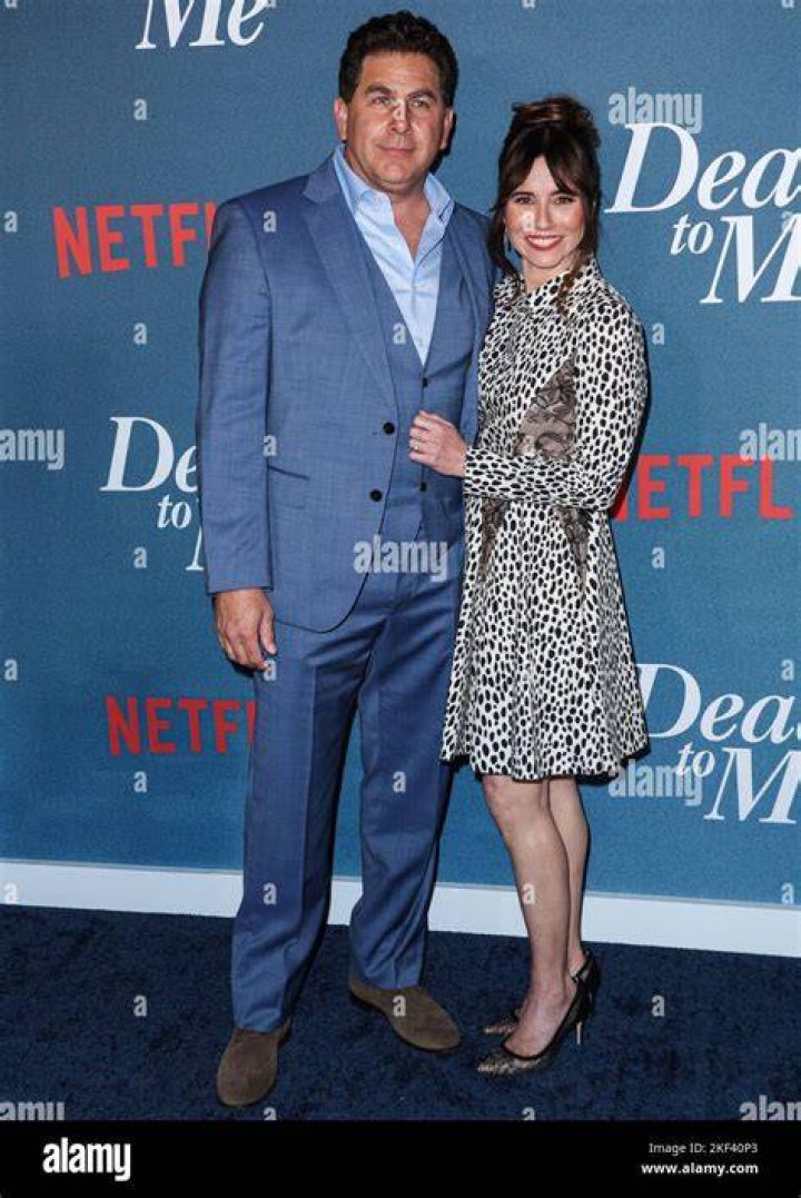 Exclusive: Linda Cardellini On Dating Steve Rodriguez