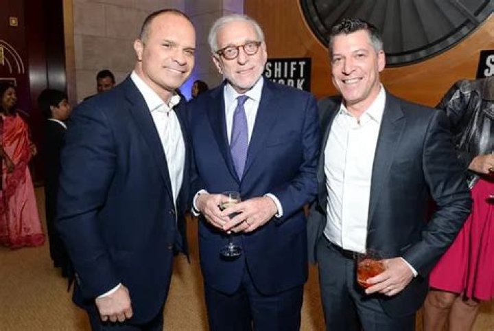 Find Out About Scott Wapner's Wife, Allison