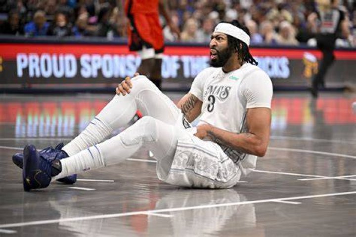 How Tall Is Anthony Davis? Shocking Facts!