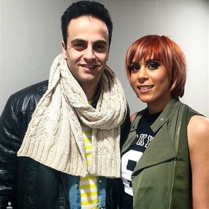 Is Googoosh Married To Raha Etemadi?