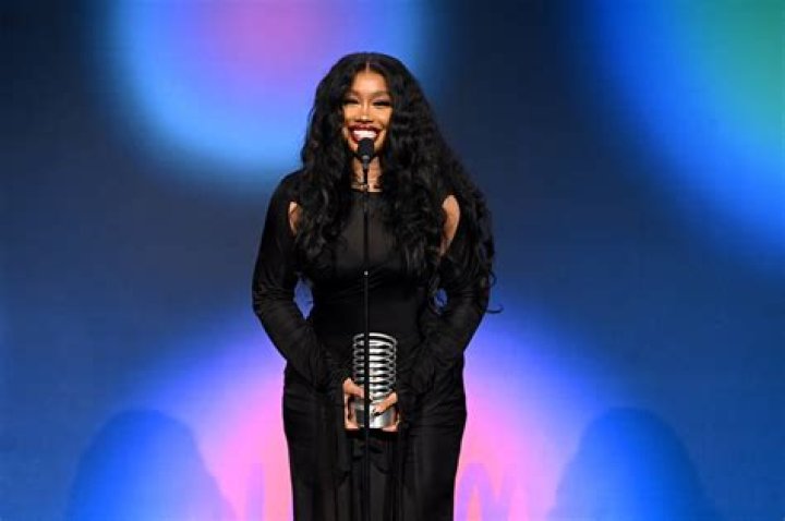 Is SZA A Successful Entrepreneur Besides Singer-Songwriter?