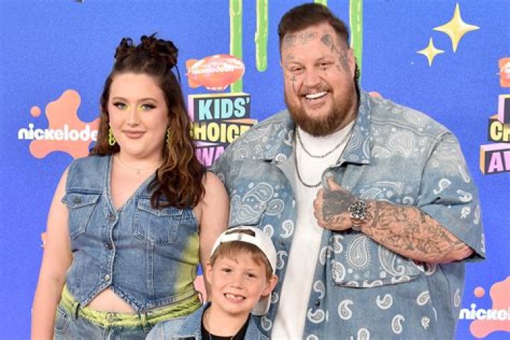 Jelly Roll Daughter: The Youngest Rising Star In Country Music
