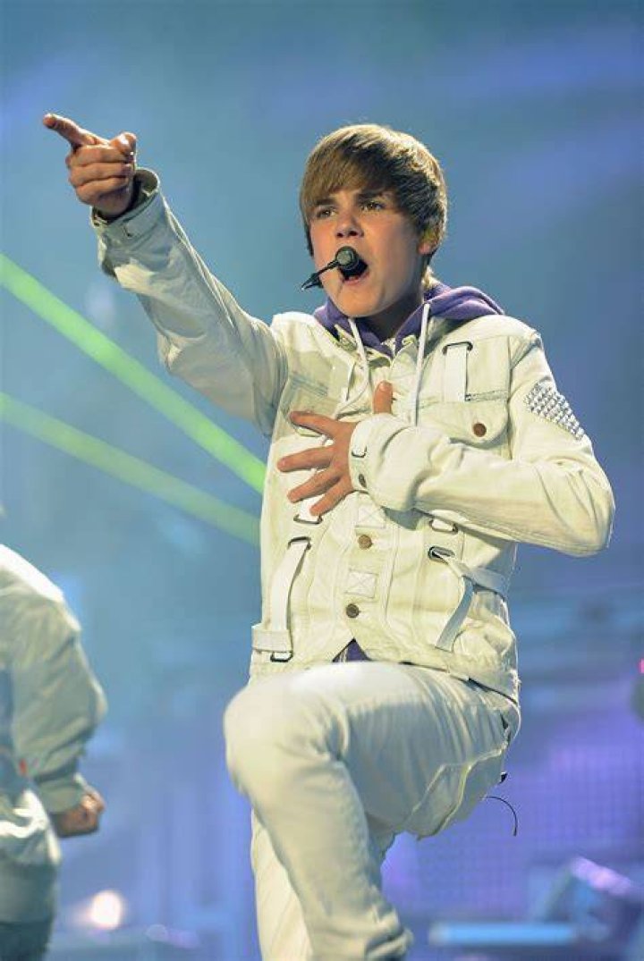 Justin Bieber Age: How Old Is The Pop Star?