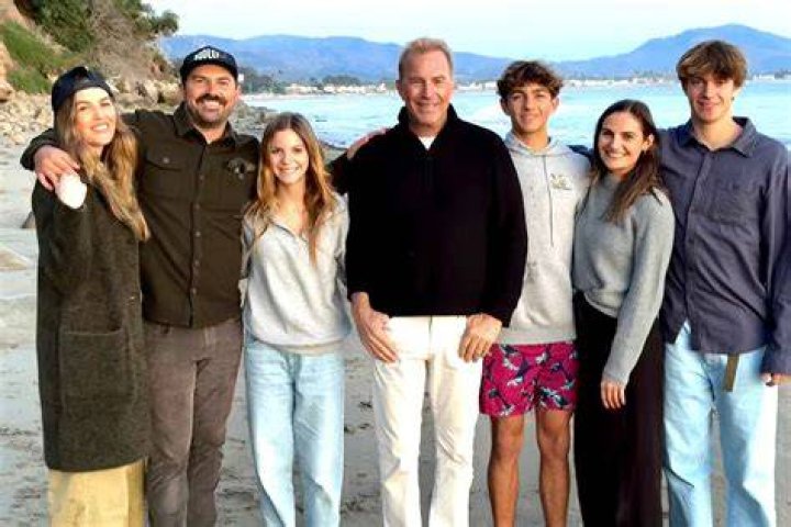 Kevin Costner's Family: A Look Into Their Lives And Relationships