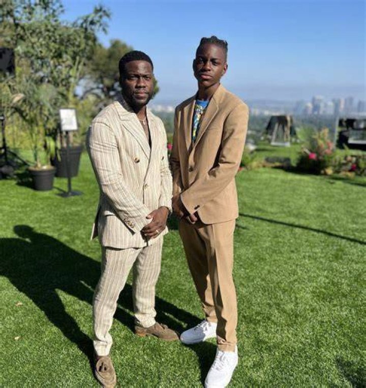 Kevin Hart Son Height