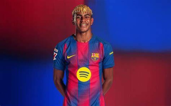 Lamine Yamal's Height In Centimeters: Full Details