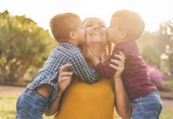 Max Holloway's Son & Mother: An Inspiring Bond