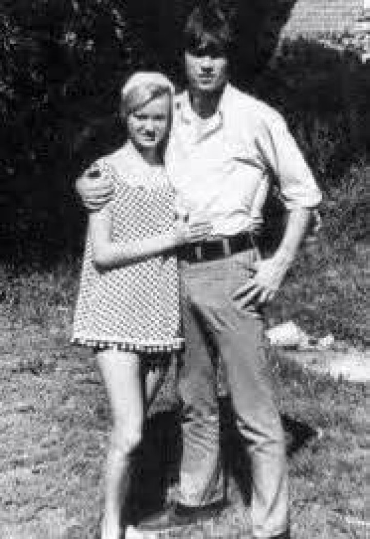 Meet His First Wife Maureen Bates
