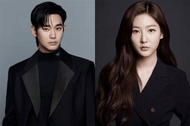 Meet Kim Soo Hyun's Rumored Sweetheart: The Complete Guide To His Love Life
