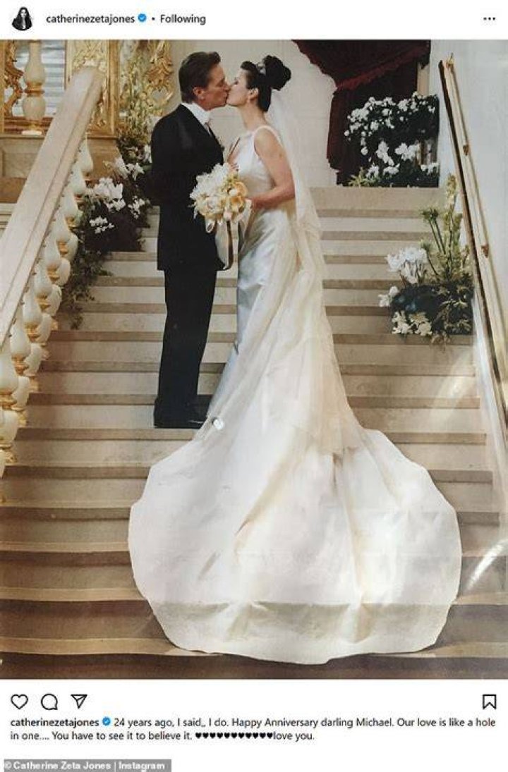 Michael Douglas's Wife: Discover The Enchanting Life Of Catherine Zeta-Jones