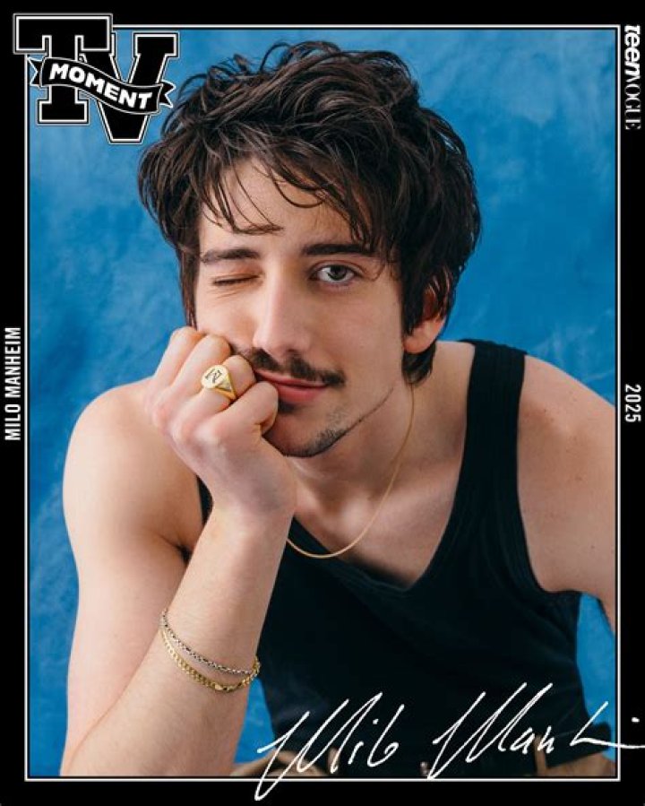 Milo Manheim Height In Feet: Unveiling The True Height