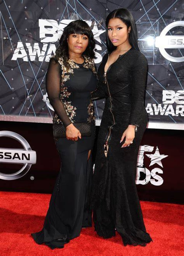 Ming Maraj (Nicki Minajs Sister) Bio, Wiki, Age, Birthday, Height, Family, Real Name, and Net Wor ·