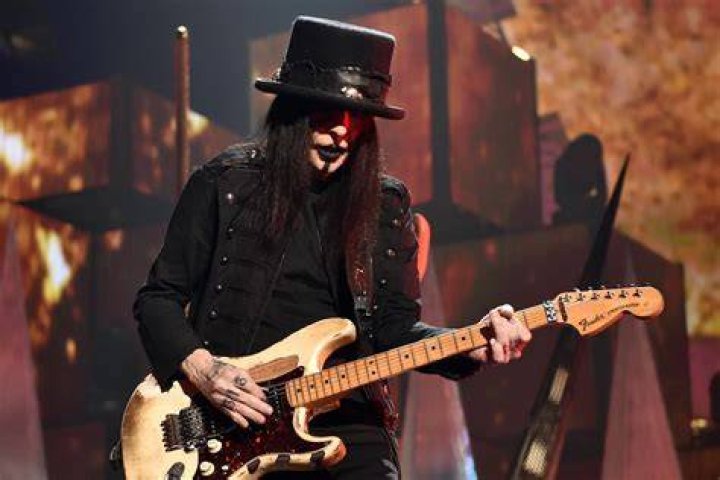 Mtley Cre's War With Guitarist Mick Mars Has Exposed Some Fascinating Band Financials ·