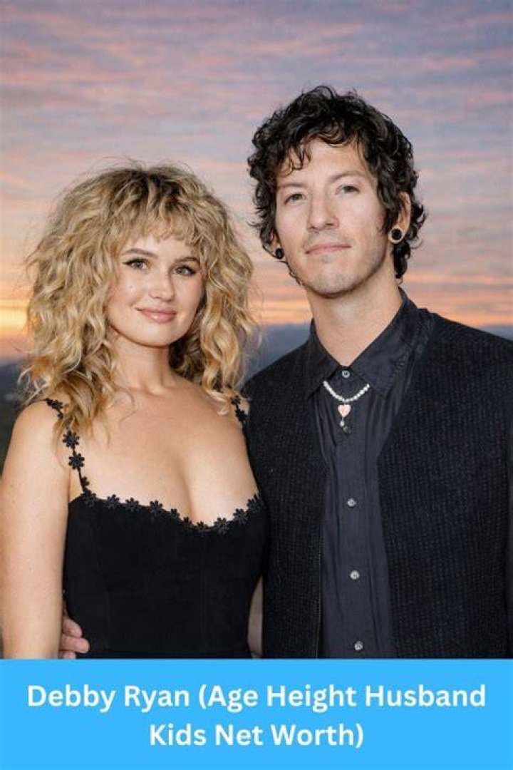Net Worth, Age, Height, Husband, Kids, Photos ·