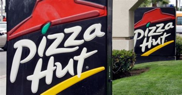 Pizza Hut co-founder Frank Carney dies from pneumonia at 82 ·