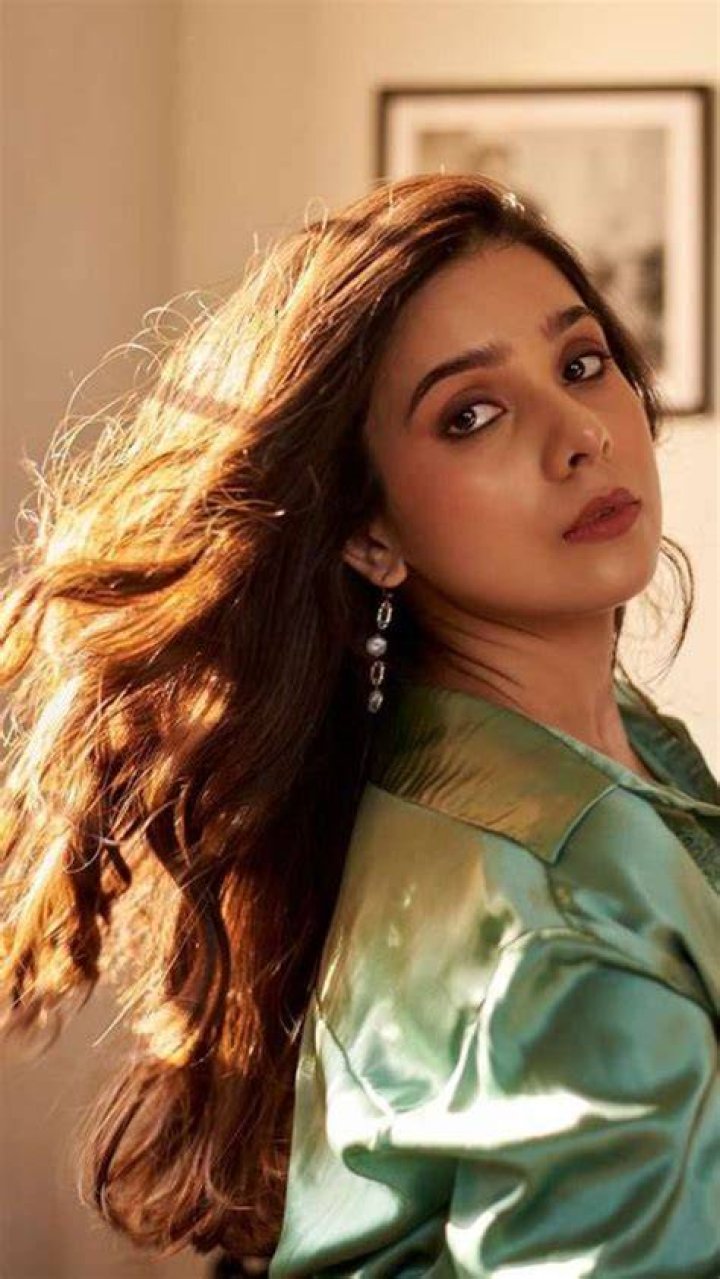 Rashmi Agdekar: The Rising Star Of Bollywood