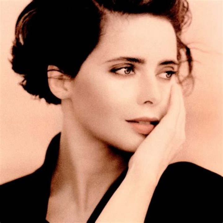 Simone De Staley's Birthday: Celebrate The Life Of An Iconic Actress