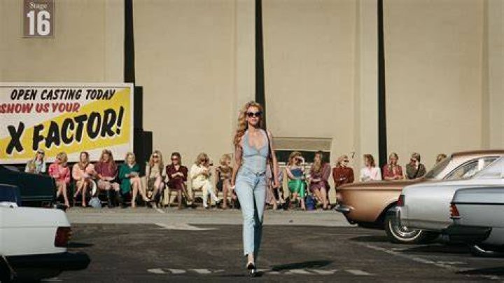 Stephanie Hsu's Stunning Nude Scene