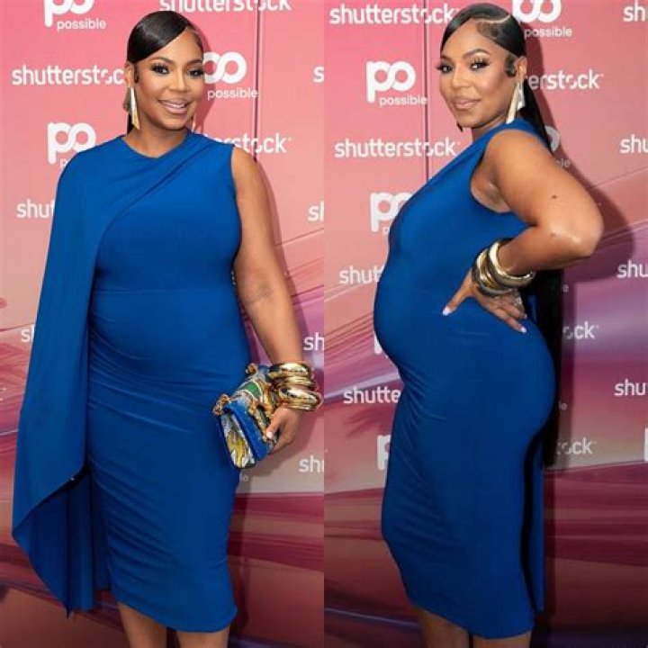 Stunning And Intimate Ashanti Pregnancy Photography