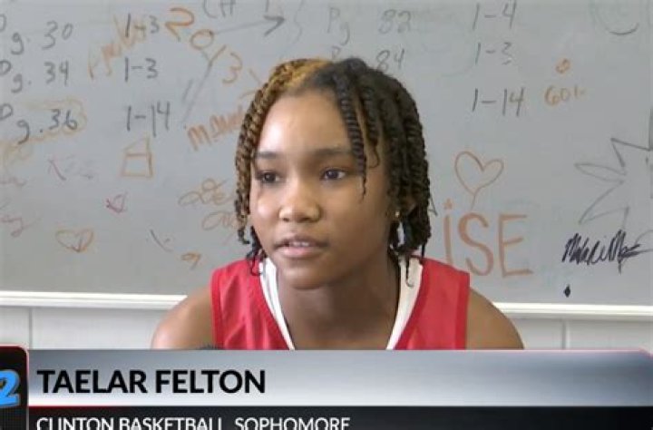 Taelar Felton ·