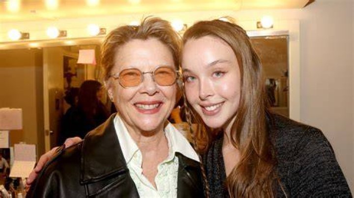 The Enduring Legacy Of Annette Carol Bening: Hollywood Icon