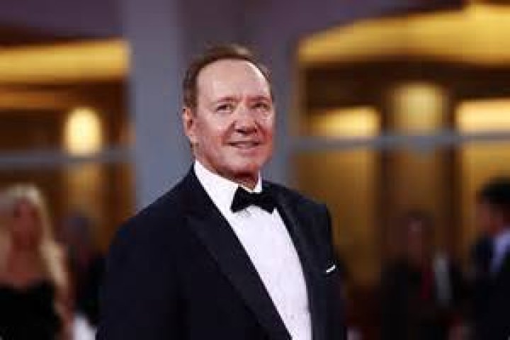 The Enigmatic Love Life Of Kevin Spacey: Exploring His Private Relationships