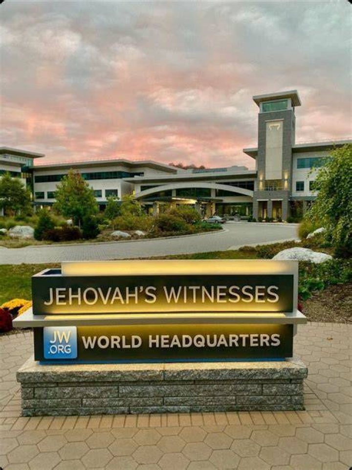 The Extraordinary Of Famous Jehovah's Witnesses