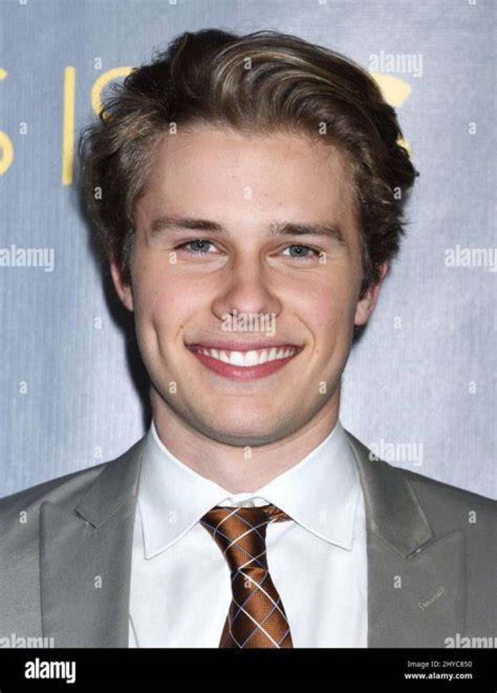 The Rise Of Logan Shroyer: A Promising Star In Hollywood