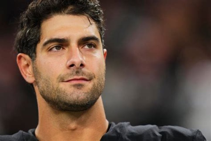 The Scoop On Jimmy Garoppolo's Romantic Life: Unveiling His Girlfriend